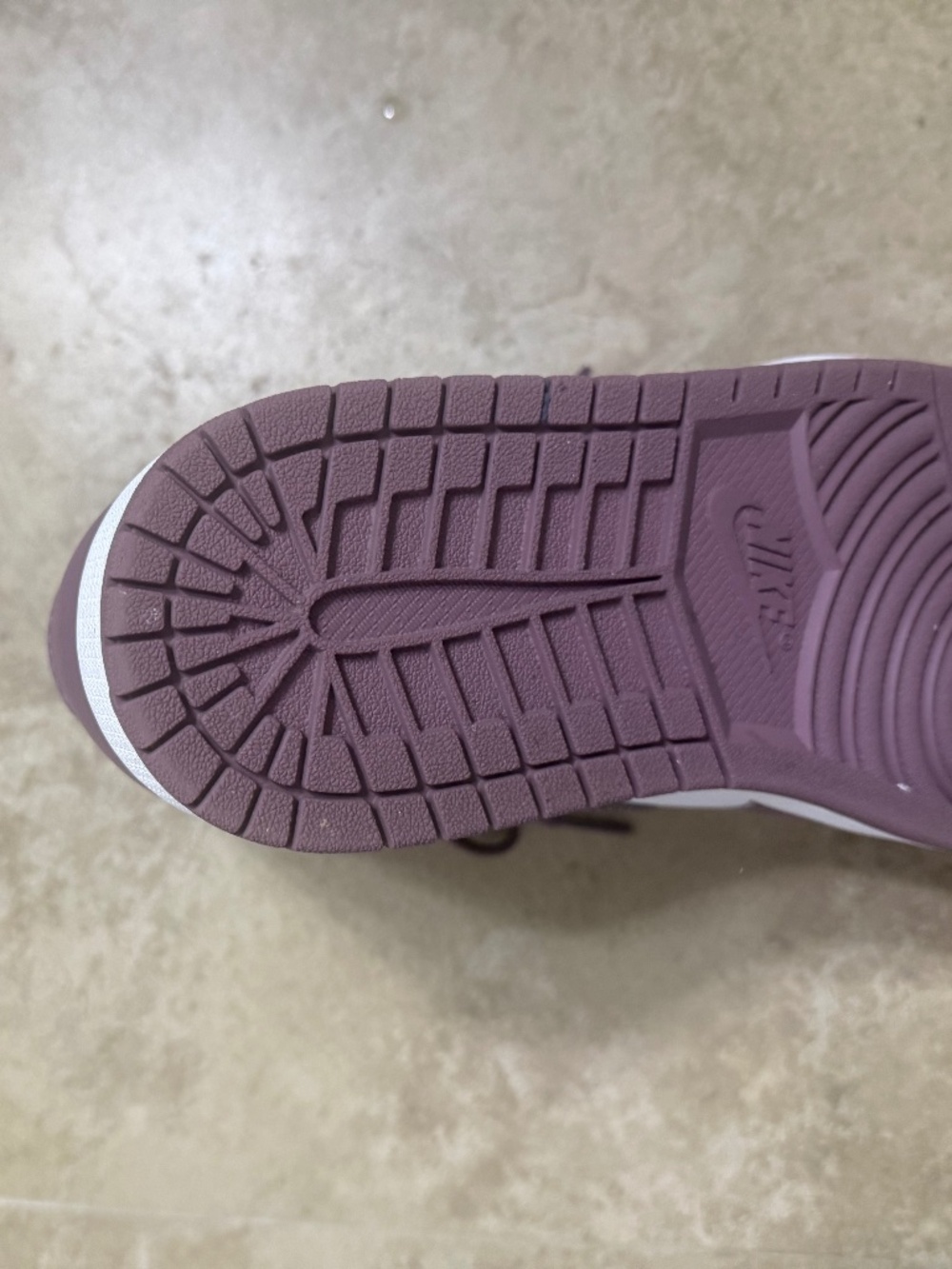 Air Jordan 1 Muave